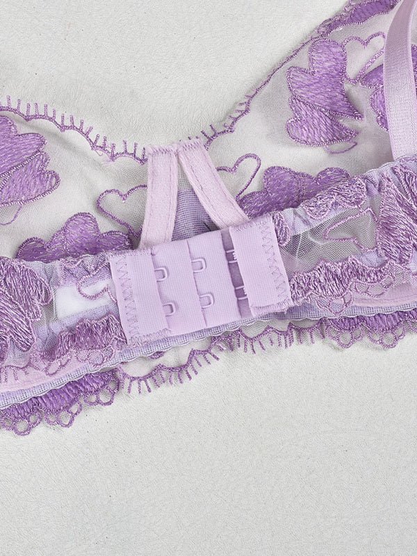 Heart-shaped embroidered sexy lingerie four-piece set